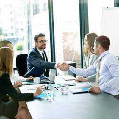 The Art of Networking: How to Build Professional Relationships for Job Opportunities